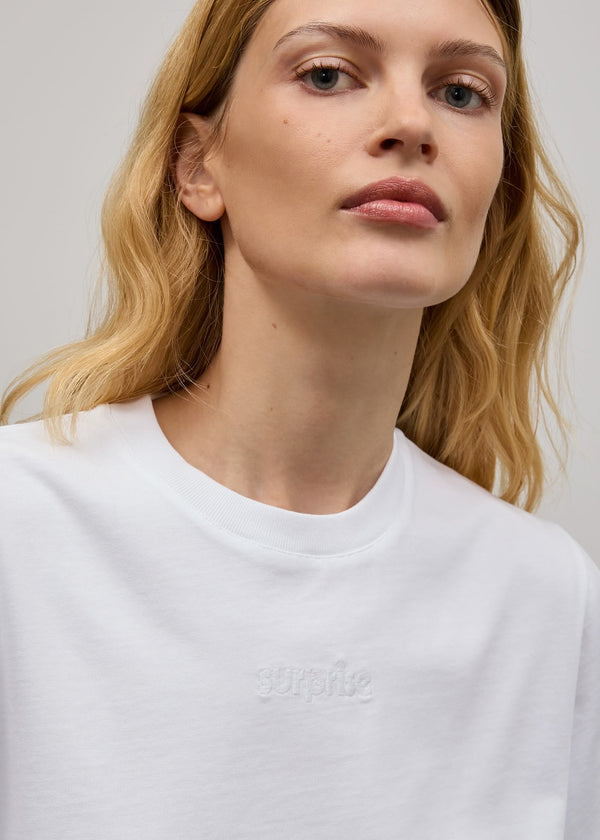 Surprise Paris T-shirt Amy