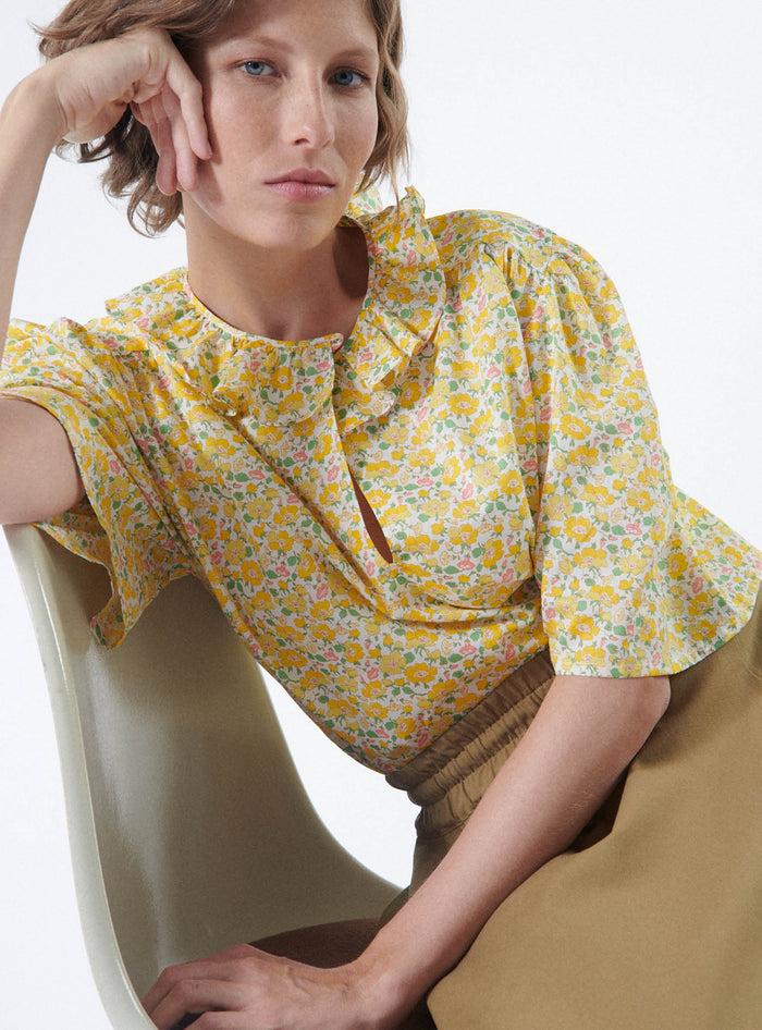 Suzie Winkle Top Swan Camomille
