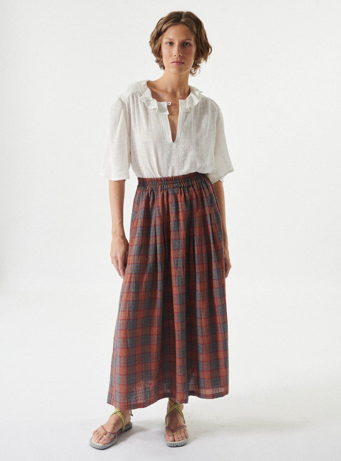 suzie winkle Top Swan Orgeat