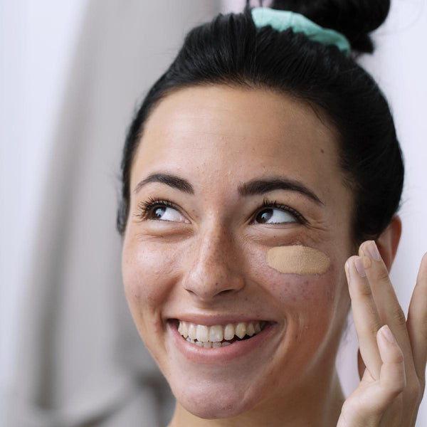 svr SEBIACLEAR | Peaux à tendance acnéique Active Teinté