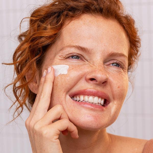 Svr SUN SECURE | Protection Solaire Fluide Photo-Age SPF50+