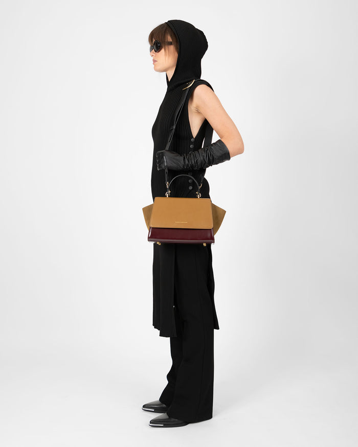 Tammy And Benjamin ALEXIA - COLOURBLOCK MOCHA