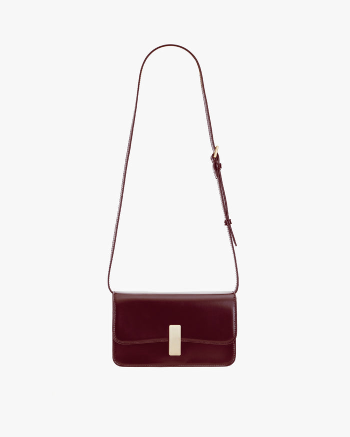 tammy and benjamin BLAKE - MAHOGANY