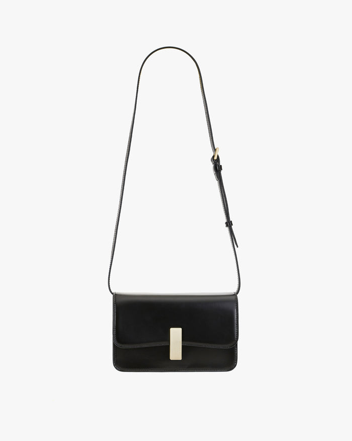 tammy and benjamin BLAKE - NOIR