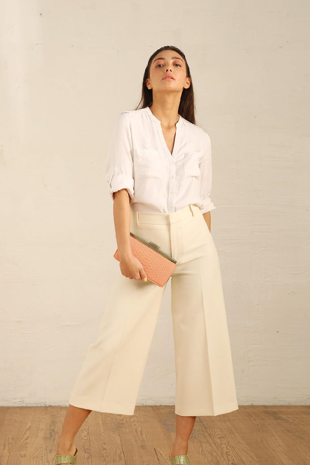 Tammy And Benjamin JEANNE BAGUETTE - PÊCHE EMBOSSÉ