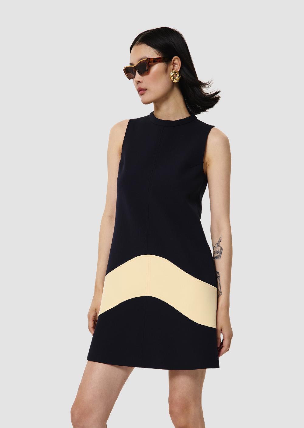 tara jarmon Robe Regatableu nuit à détails vanille