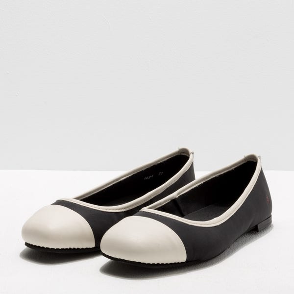 The Art Company 1624 LENS