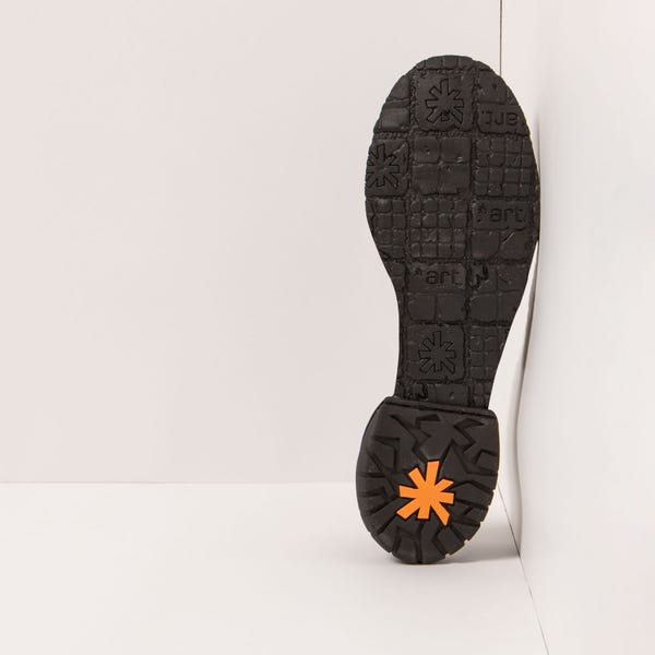 The Art Company 1742 NANTES