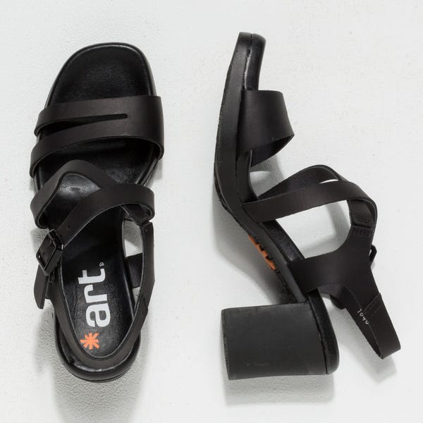 The Art Company 1840 CANNES