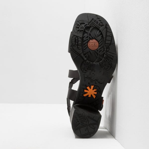 The Art Company 1840 CANNES