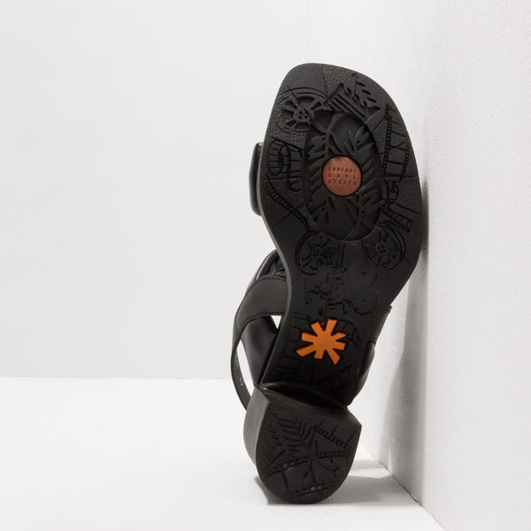 The Art Company 1841 CANNES