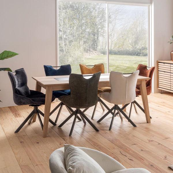 The Home Deco Factory Table En Chêne Blanchi STOOTA 180