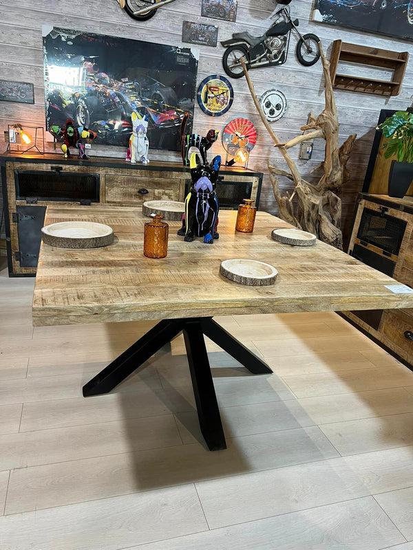 The Home Deco Factory Table Salle à Manger Carré En Manguier Pied Métal 150