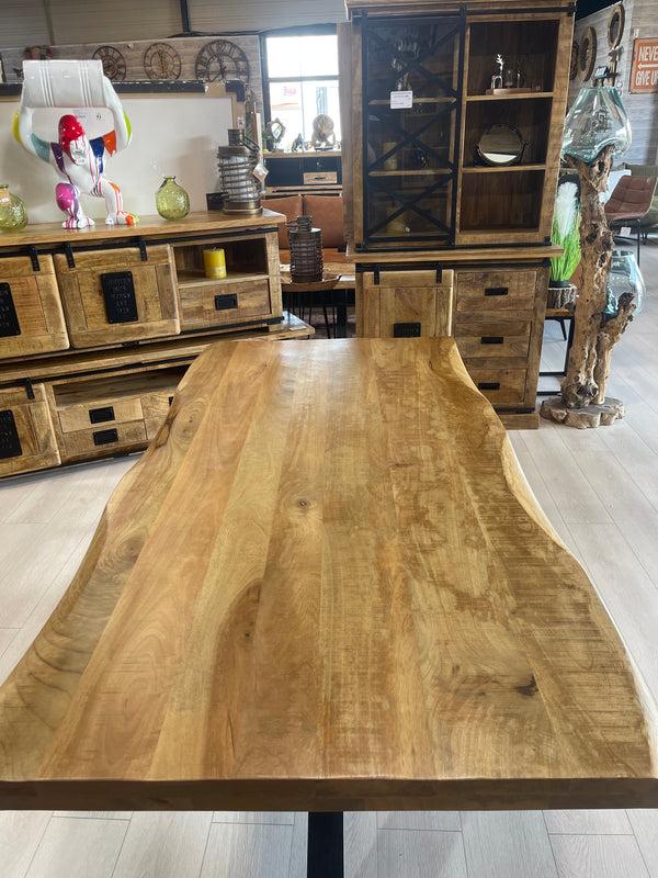 The Home Deco Factory Table Salle à Manger En Manguier Pied Métal 160x90 TM