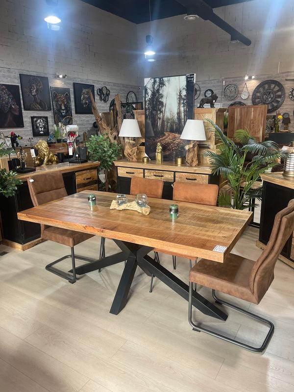 The Home Deco Factory Table Salle à Manger En Manguier Pied Métal 200x100 MT