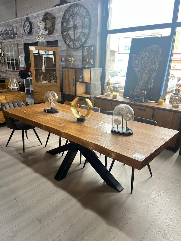 The Home Deco Factory Table Teck Bords Naturels 240cm DVAL240
