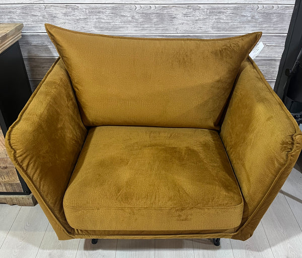 The Home Deco Factory Fauteuil En Velours Ocre HAS
