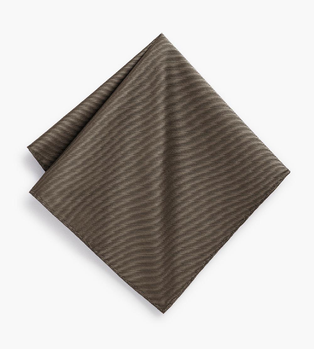 Tip Top Pocket Square Solid