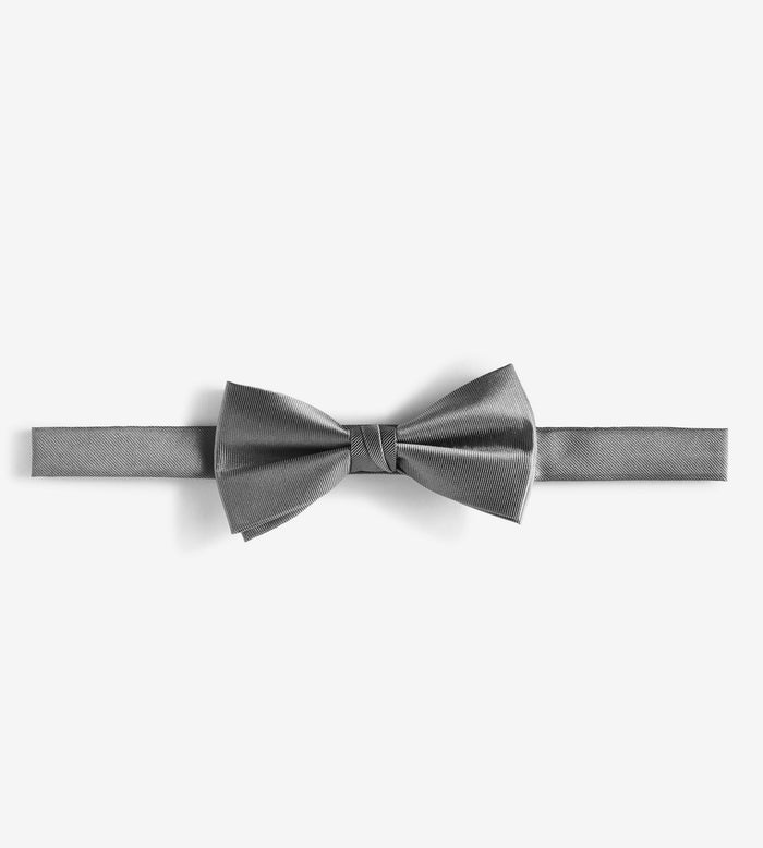 Tip Top Solid Bow Tie