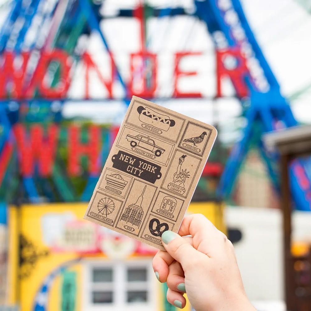 Titlee Carnet New York