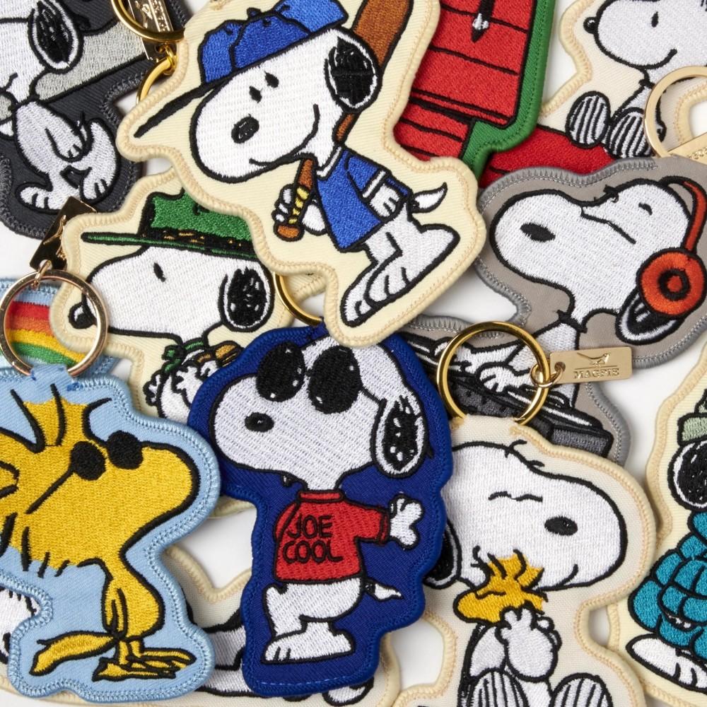 Titlee Grand Porte-clés Brodé Snoopy Rainbow