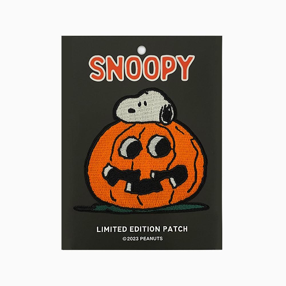 titlee Patch Snoopy Halloween Pumpkin