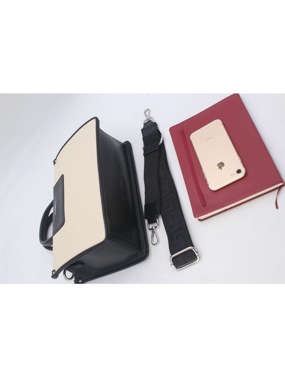 Tom&eva Medium Sac à Main Effet Tissus Bicolore 24B-6004-Beige/Black