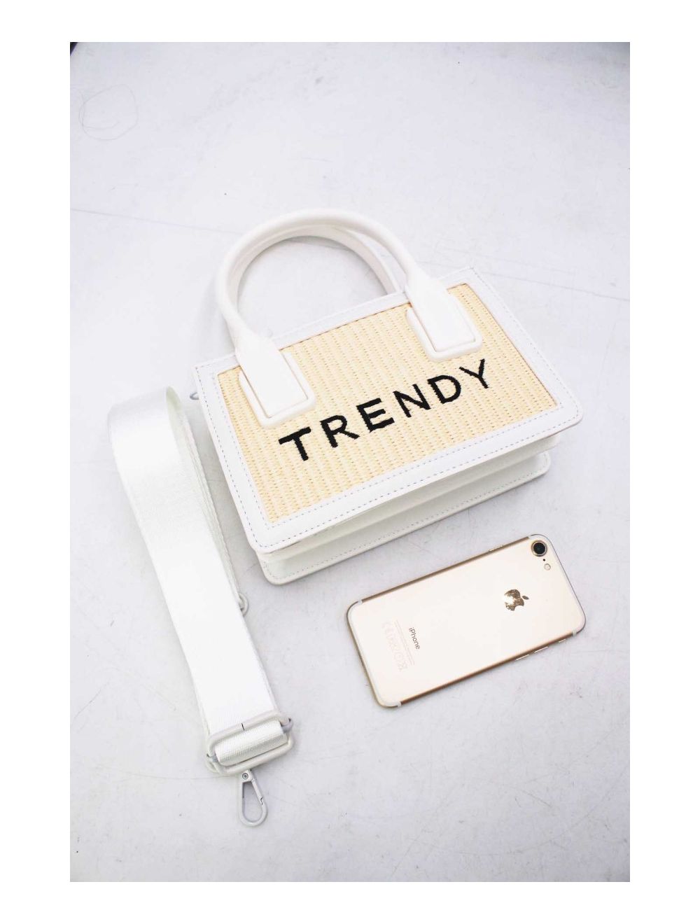 tom&eva Petit Sac à Main Effet Paille Style Vintage 24P-6060-Blanc