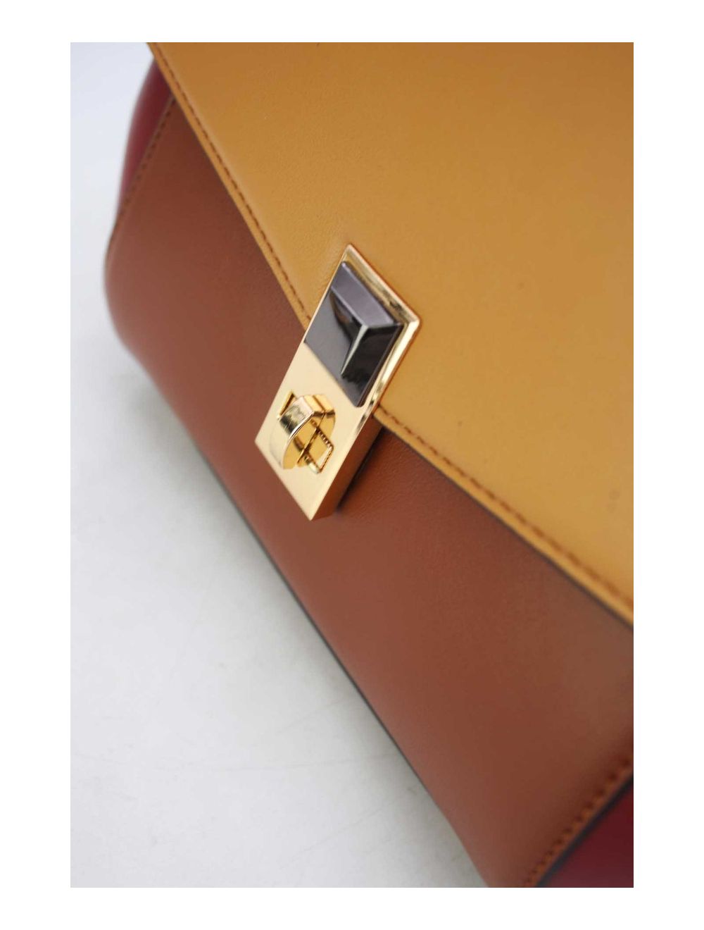 tom&eva Petit Sac à Main Style Vintage 24P-5981-D.Brown/L.BR/Wine