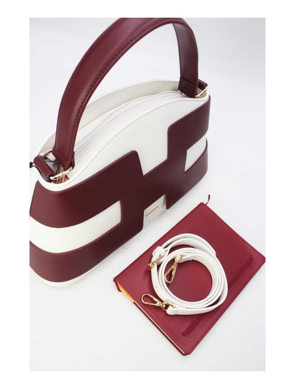 Tom&eva Sac à Main Effet Cuir Lisse Bicolore 24B-5862-White/Burgundy