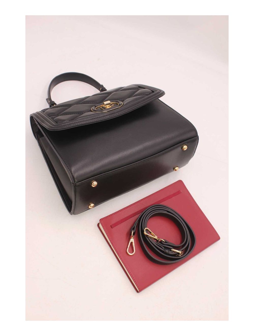 tom&eva Sac à Rabat Matelassé Chic Femme 22B-5731-Black