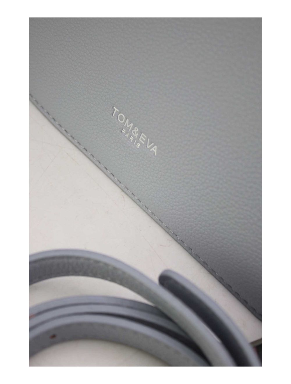 tom&eva Sac Bandoulière Minimaliste Effet Cuir Grainé 24P-6087-Bleu