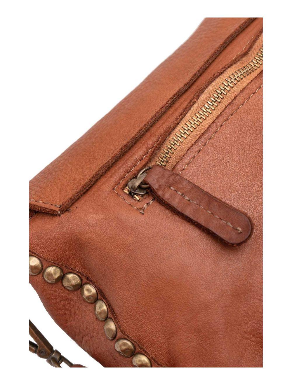 tom&eva Sac Porté Épaule En Cuir Vachette Style Vintage Clouté MELISSA 4118-Camel