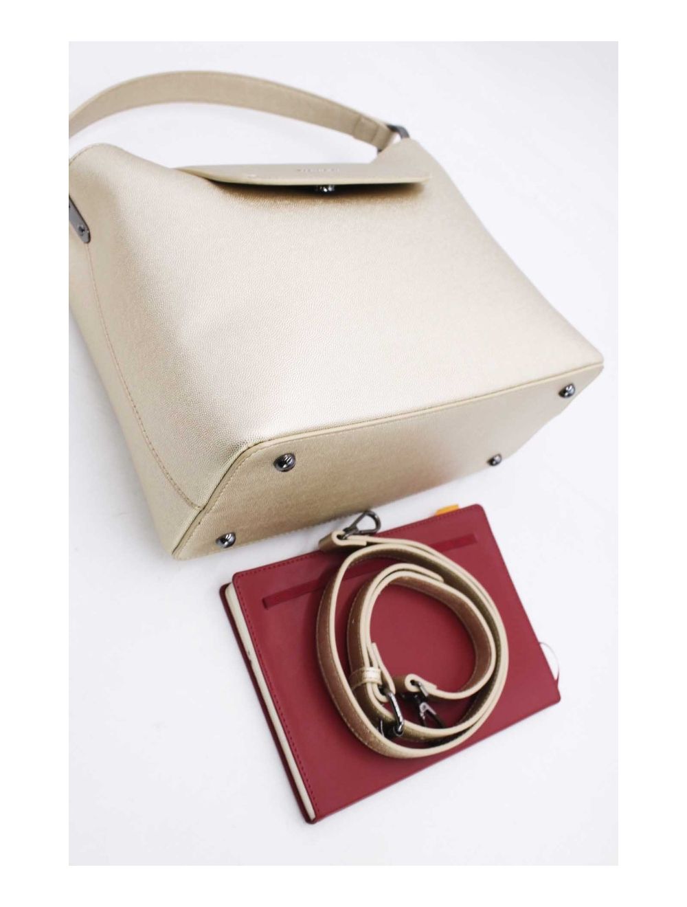 tom&eva Sac à main effet cuir à rabat-6727-Gold