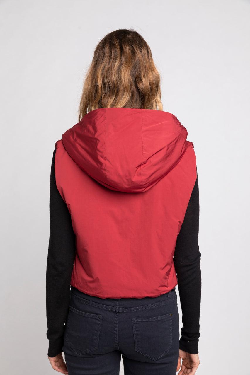 Trench & Coat France Capuche Accessoire Ouatinée Tissu Déperlant Rouge Printemps-Été 2025
