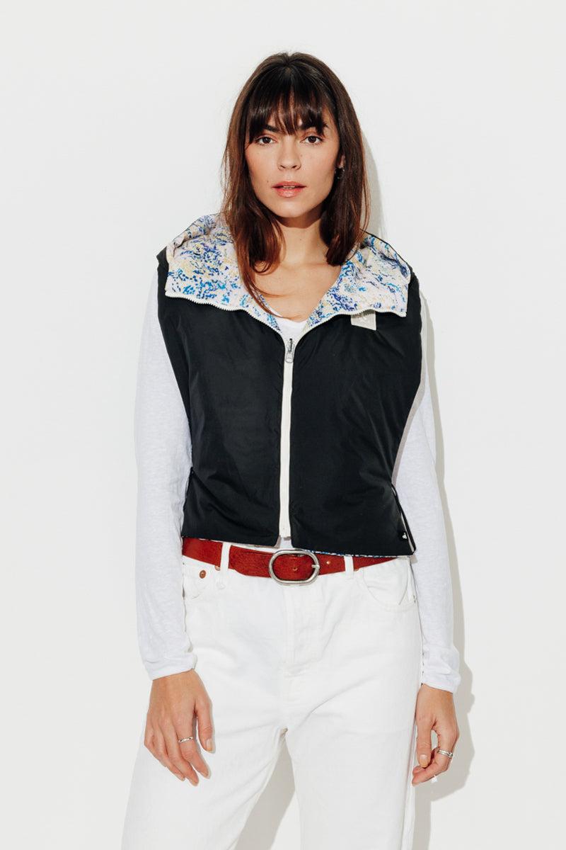 Trench & Coat France Capuche Accessoire Réversible Fantaisie Tissu Déperlant Noire Printemps-Été 2025