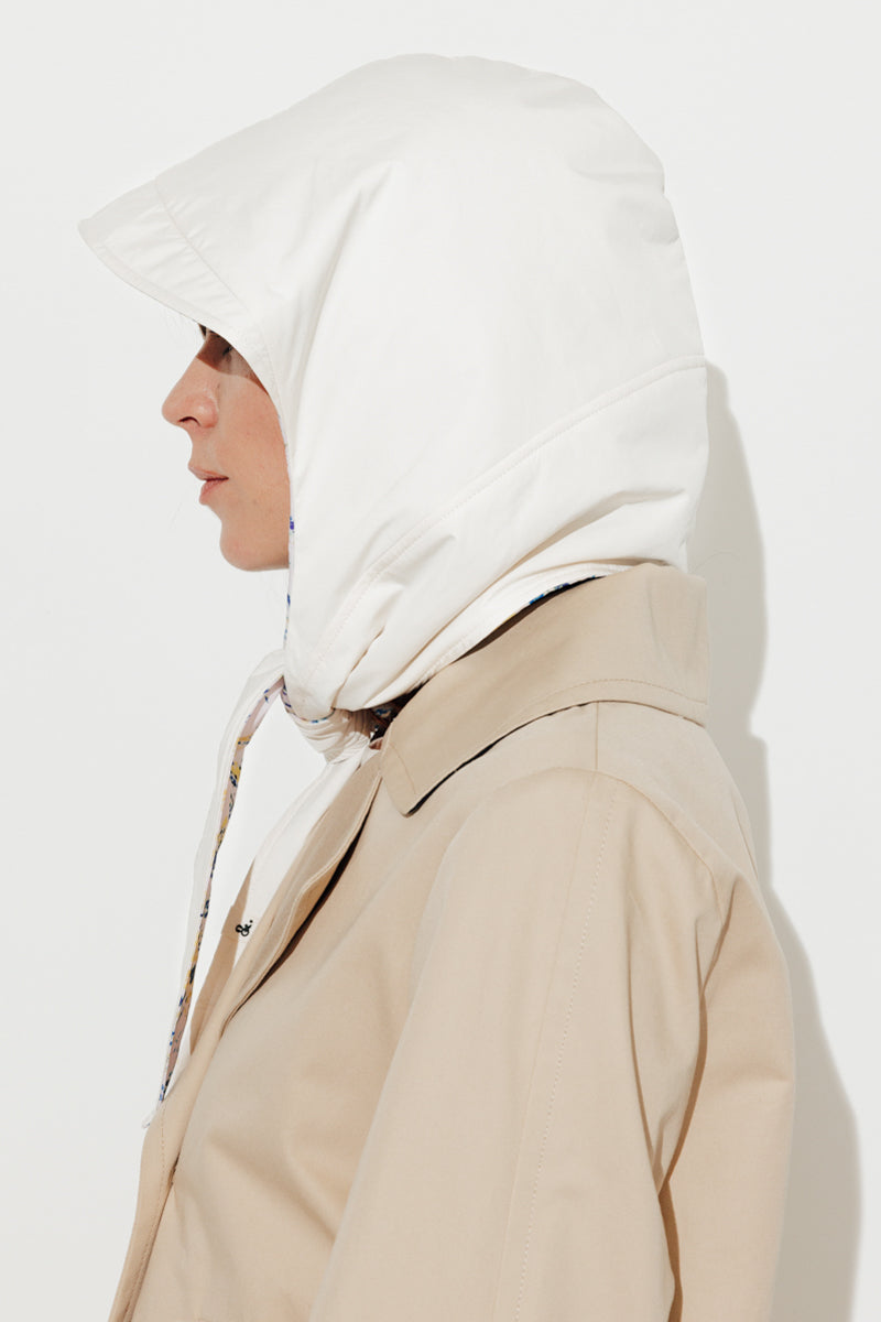 Trench & Coat France Capuche Réversible Imprimé Esprit Foulard Crème Printemps-Été 2025