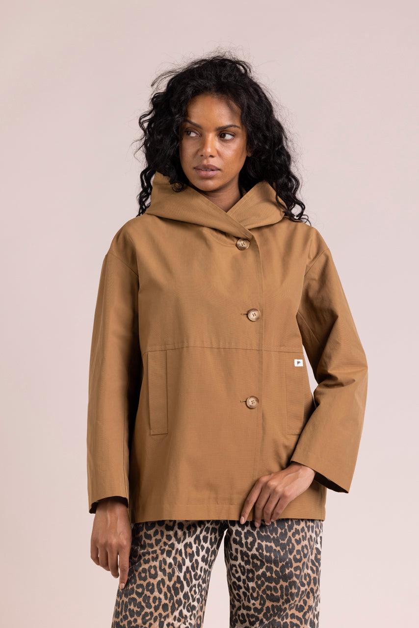 Trench & Coat France Parka Courte à Capuche En Coton Camel Printemps-Été 2025