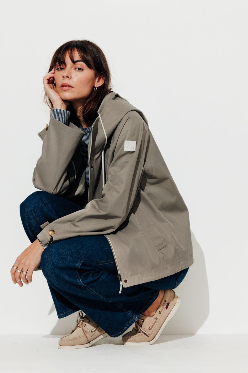 Trench & Coat France Parka courte en tissu déperlant kaki Printemps-Été 2025