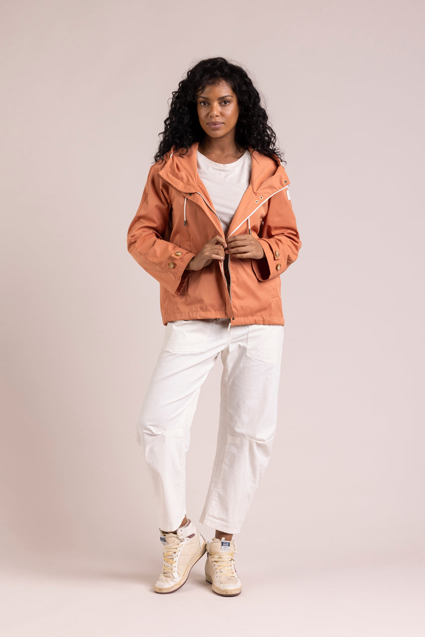 Trench & Coat France Parka courte en tissu déperlant orange Printemps-Été 2025