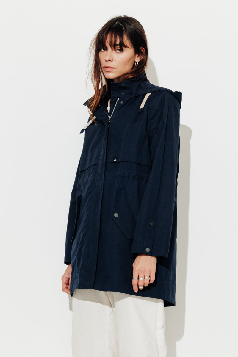 Trench & Coat France Parka Droite En Gabardine De Coton Bleu Marine Printemps-Été 2025