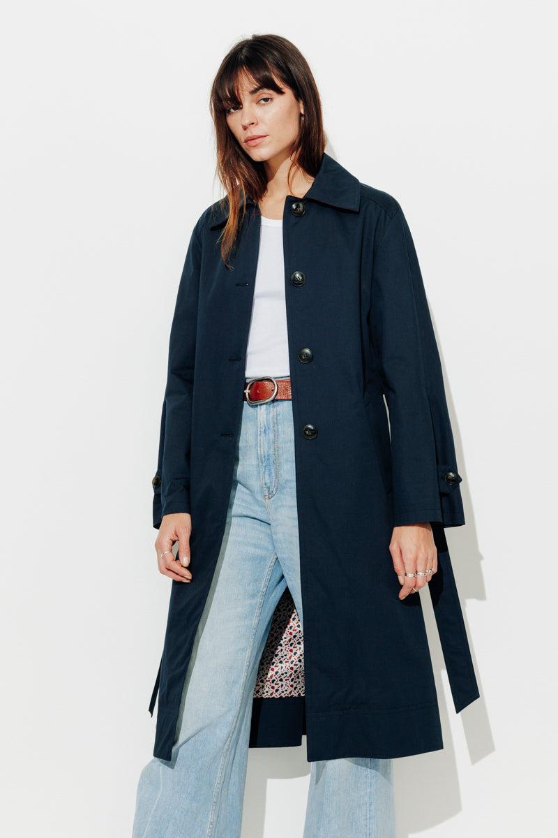 Trench & Coat France Trench généreux en pur coton bleu marine Printemps-Été 2025