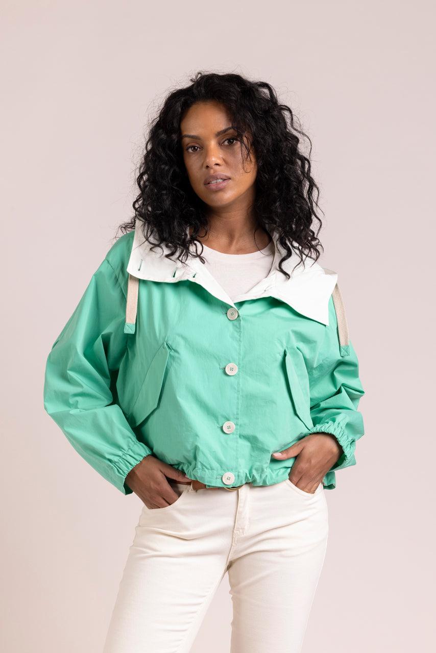 Trench & Coat France Veste Courte Déperlante En Coton Biologique Verte Printemps-Été 2025