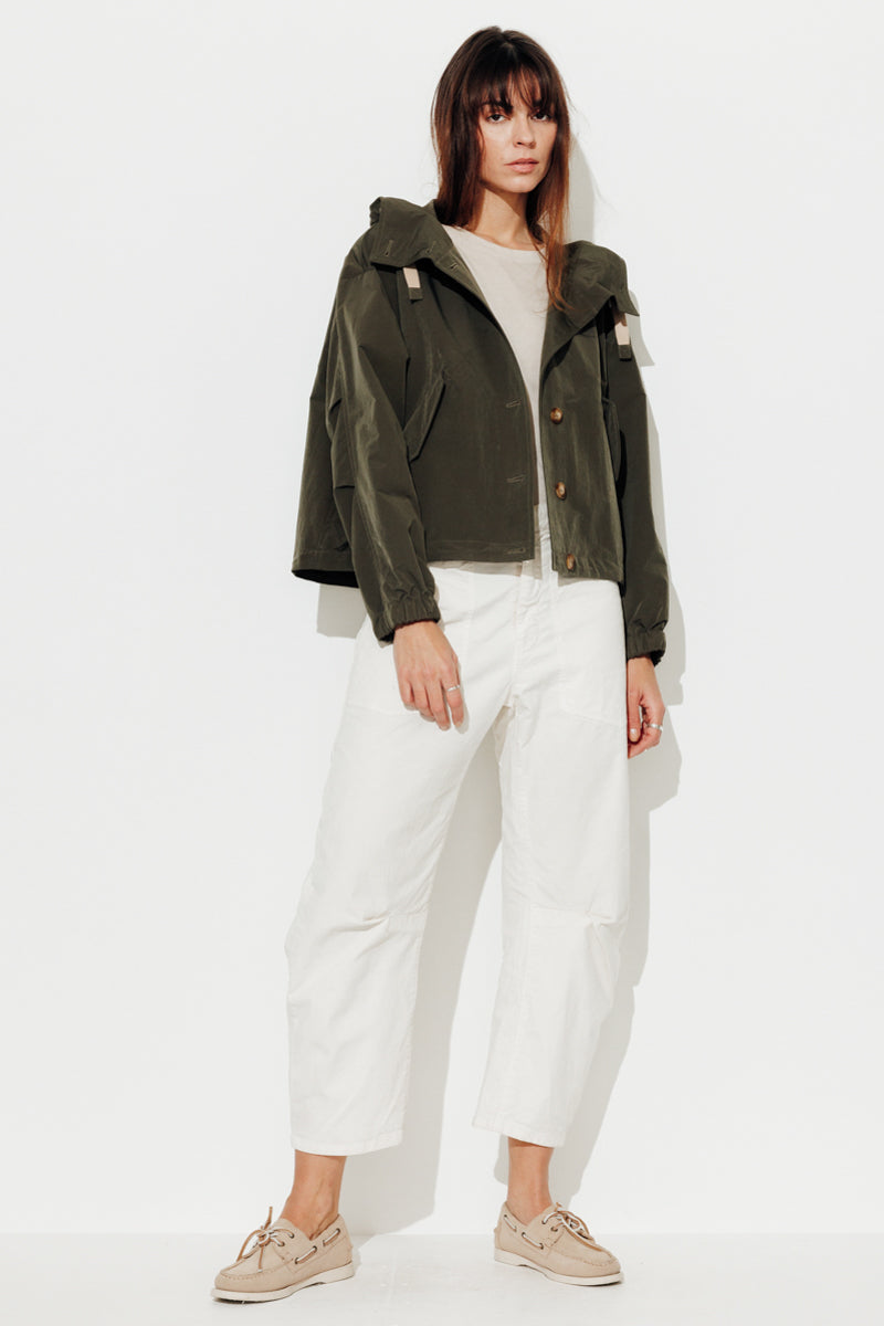 Trench & Coat France Veste courte en tissu satiné kaki Printemps-Été 2025