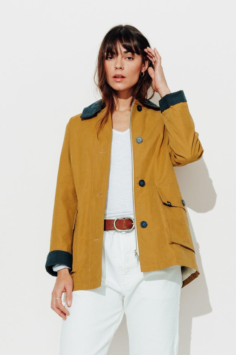 Trench & Coat France Veste courte esprit barbour moutarde Printemps-Été 2025