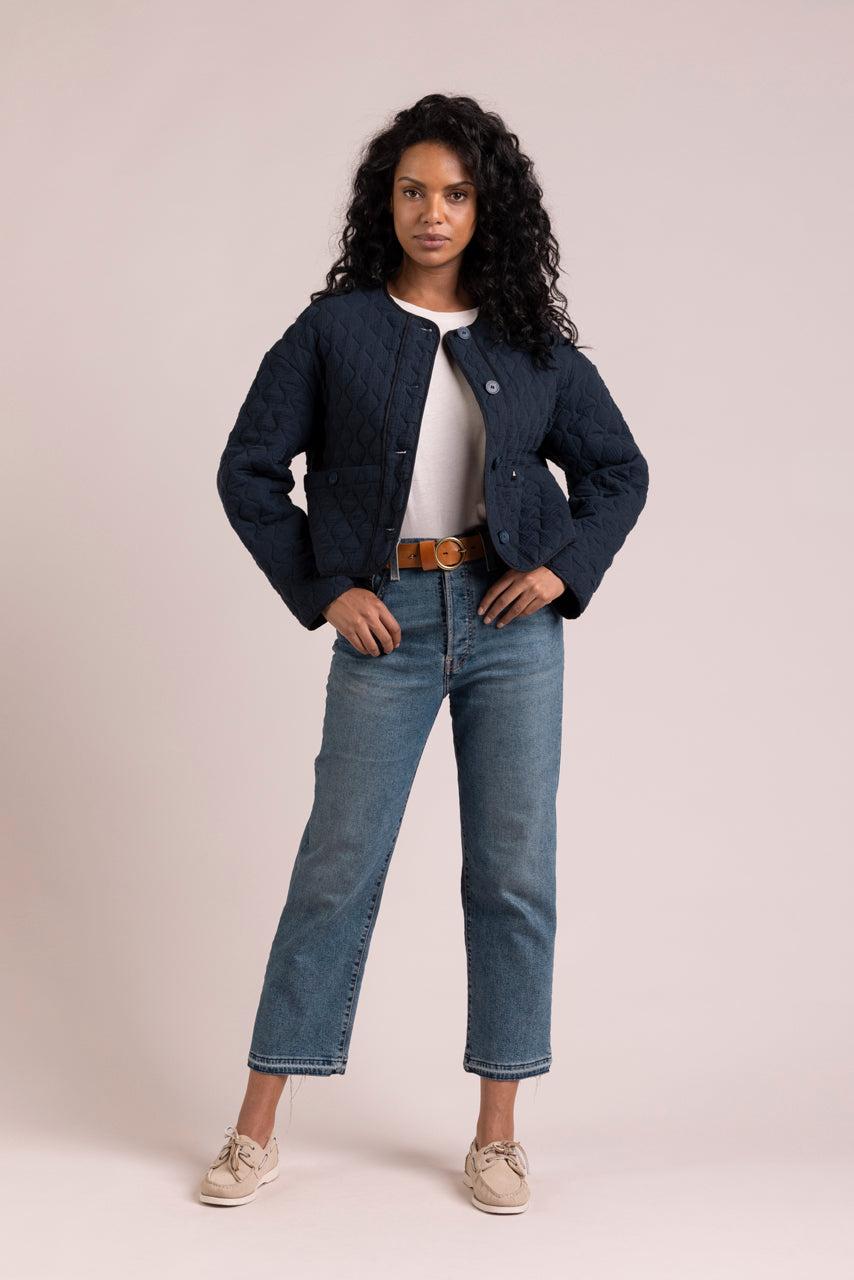 Trench & Coat France Veste oversize en tissu matelassé bleu marine Printemps-Été 2025