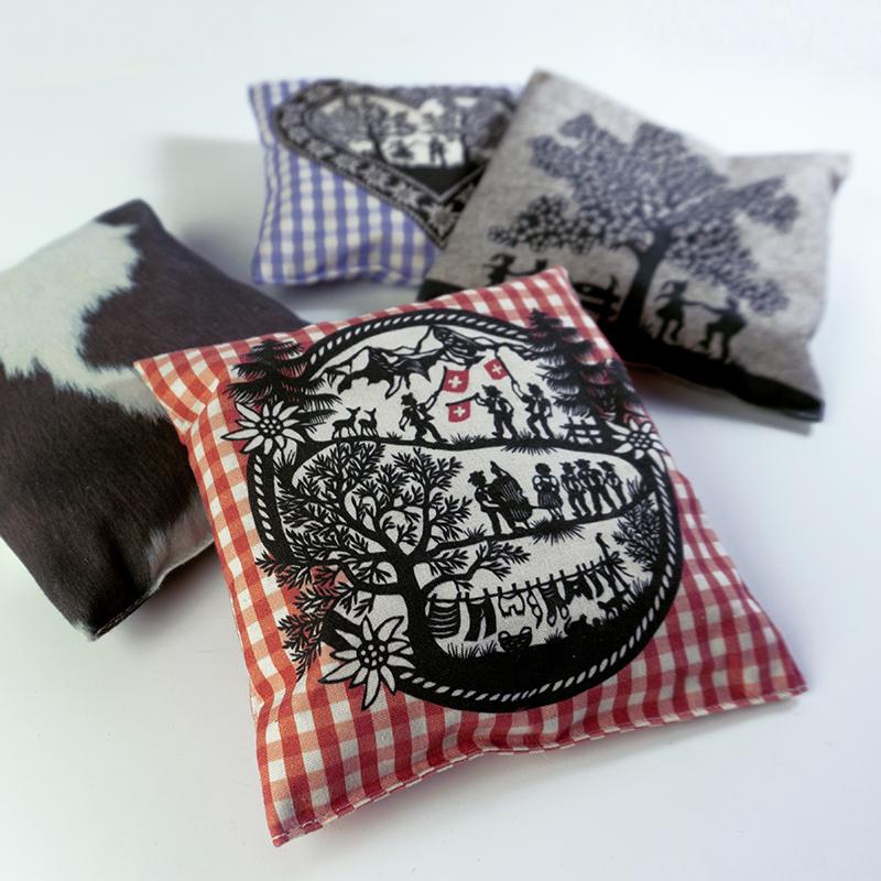 Trendform ARVEN-KISSEN MINI Vichy Rot Scherenschnitt By Esther Gerber