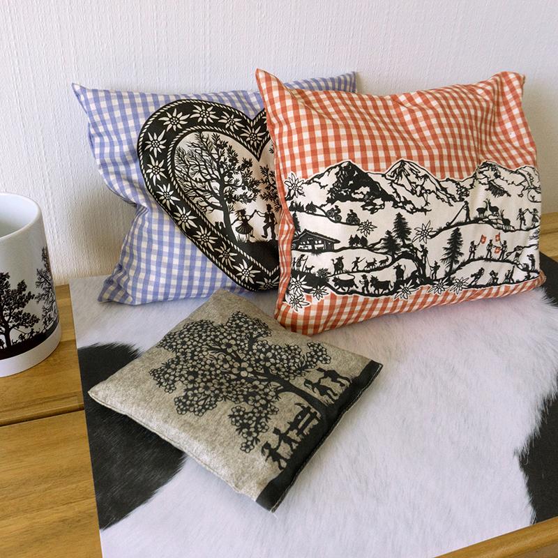 Trendform ARVEN-KISSEN Vichy Rot Scherenschnitt By Esther Gerber