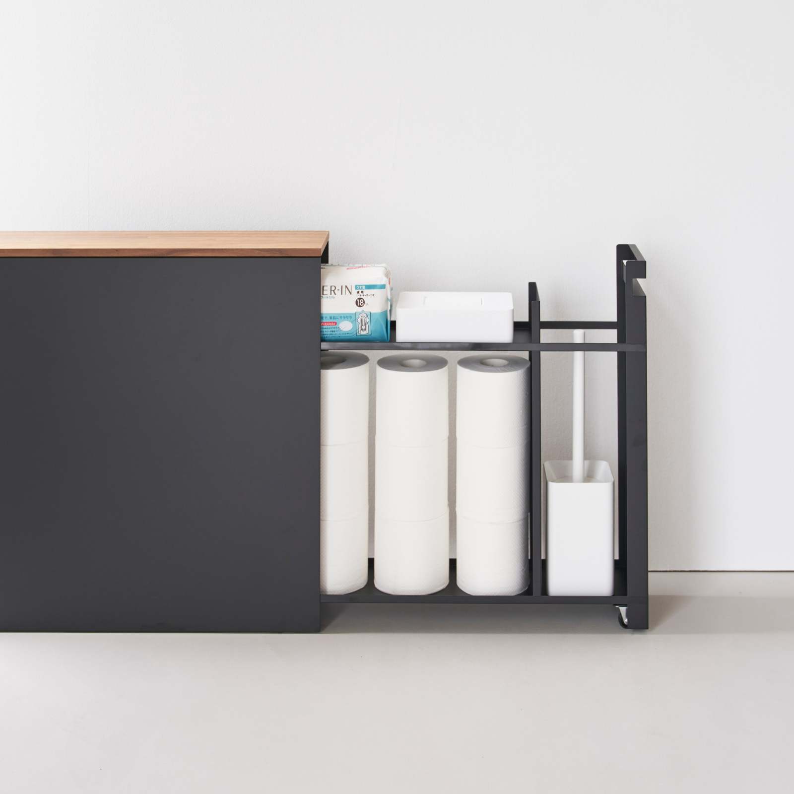 Trendform Auszieh-Regal Mit Holzablage TOWER Schwarz