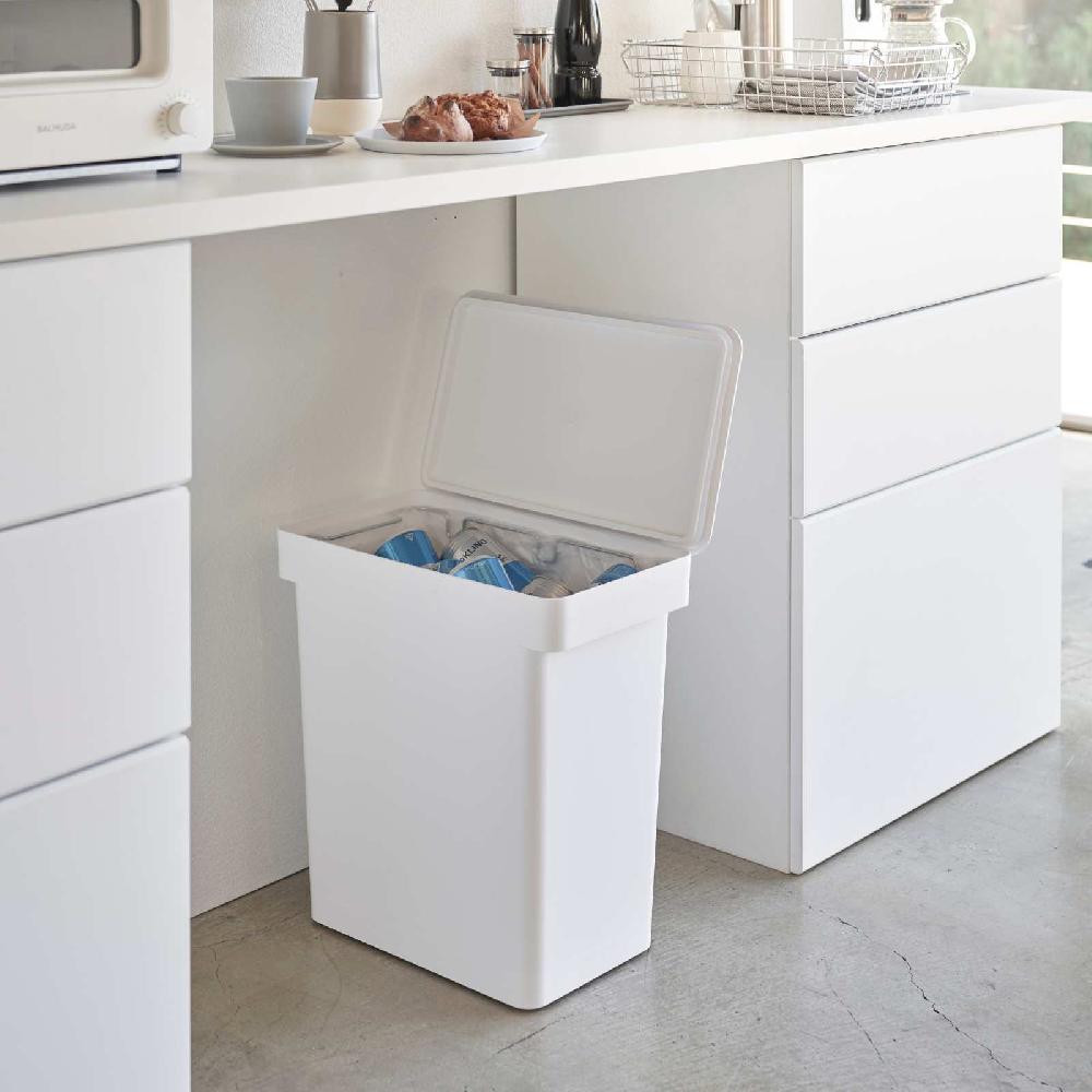 Trendform Luftdichter Mülleimer Mit Rollen TOWER Weiss